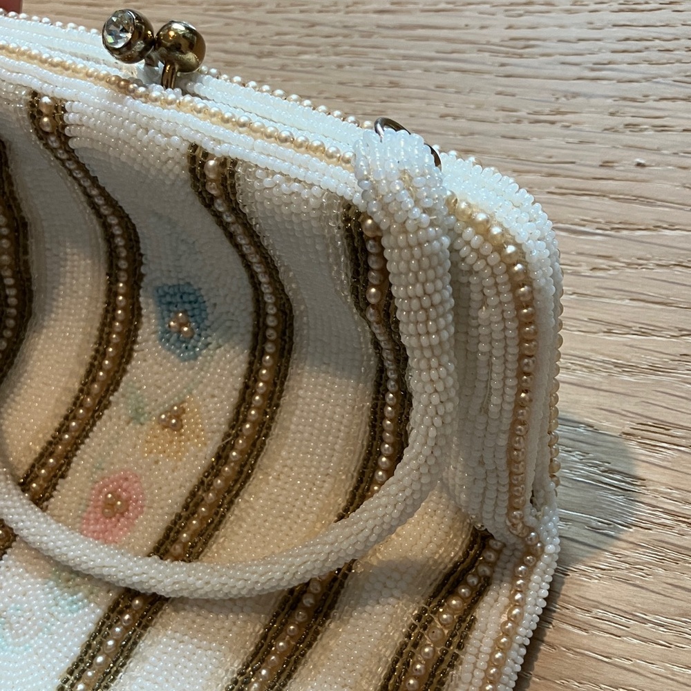 Vintage 50’s Josef Japan hand beaded Elegant Floral Handbag - Picture 5 of 8